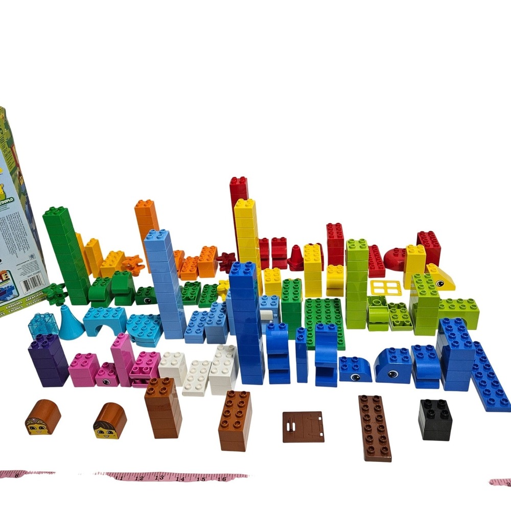 LEGO Duplo Retired 10557 Giant Tower XXL Castle 200 Pieces With Box 2013
